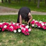 set up arch ceremony site 1