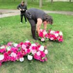 set up arch ceremony site 2