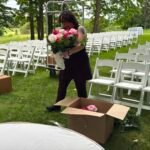 set up arch ceremony site 6